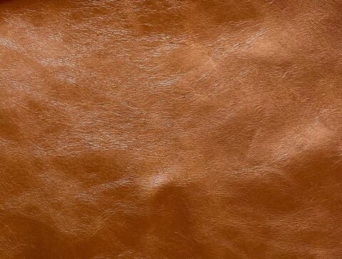 Piel hoja vacuno brillo, cero y roto