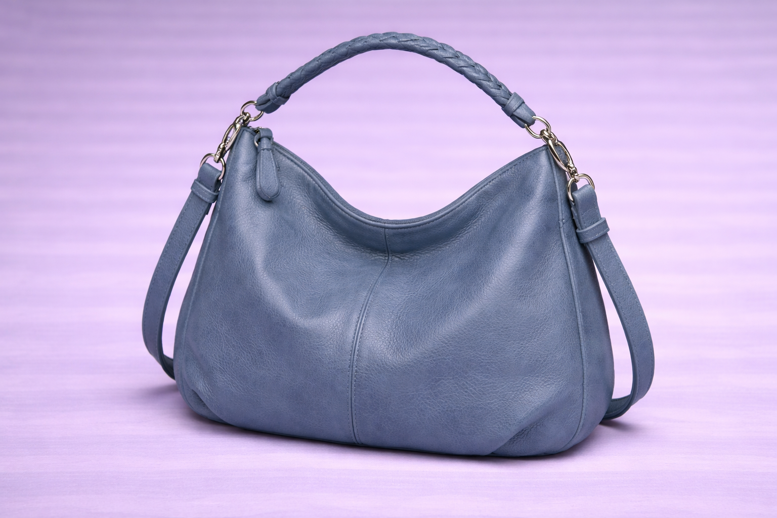 Bolso de piel nappa semibrillo